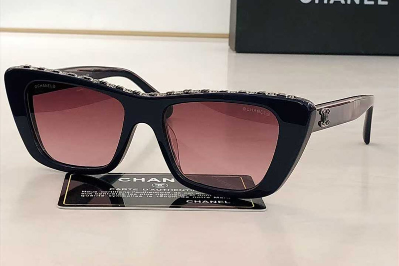 CH5540 Sunglasses Blue Gradient Pink