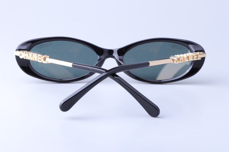 CH5565 Sunglasses Black Gold Gray