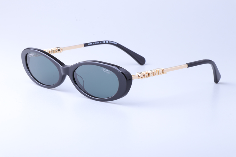 CH5565 Sunglasses Black Gold Gray