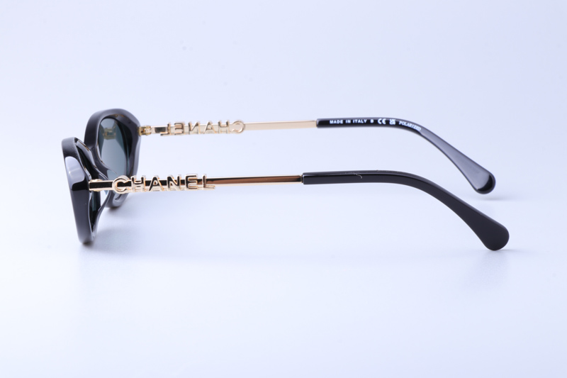 CH5565 Sunglasses Black Gold Gray