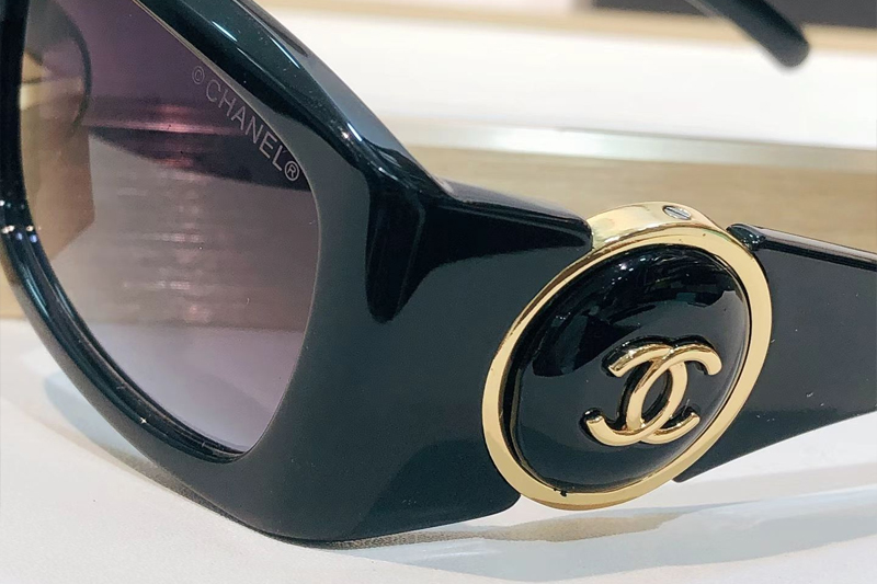 CH6030S Sunglasses Black Gradient Gray