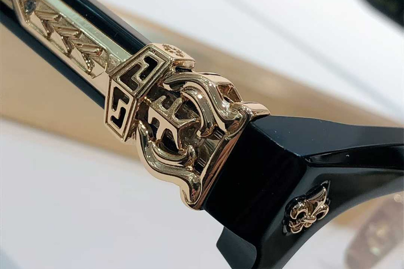 CH6103 Eyeglasses Black Gold