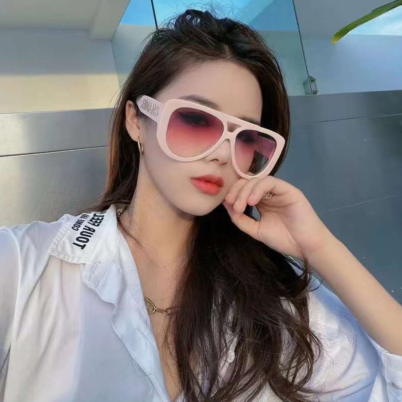 CH71354 Sunglasses Cream Gradient Pink