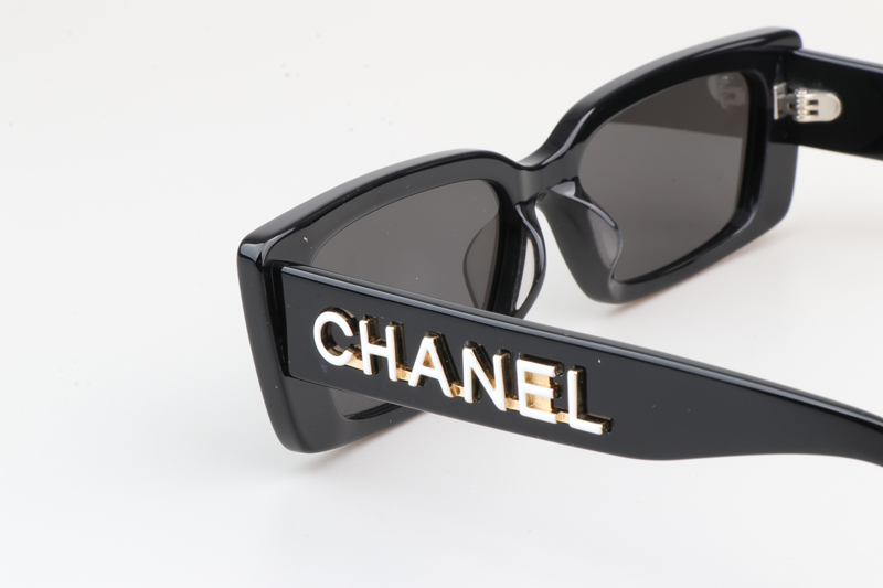 CH71473 Sunglasses Black Gray