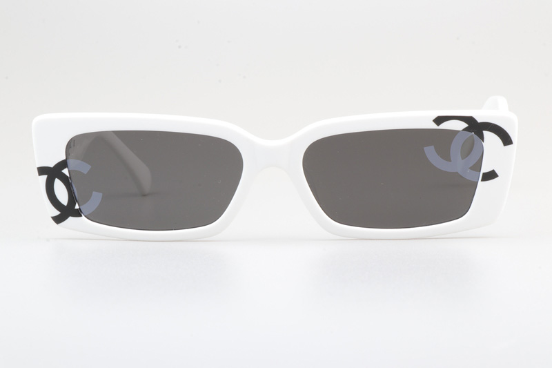 CH71473 Sunglasses White Gray