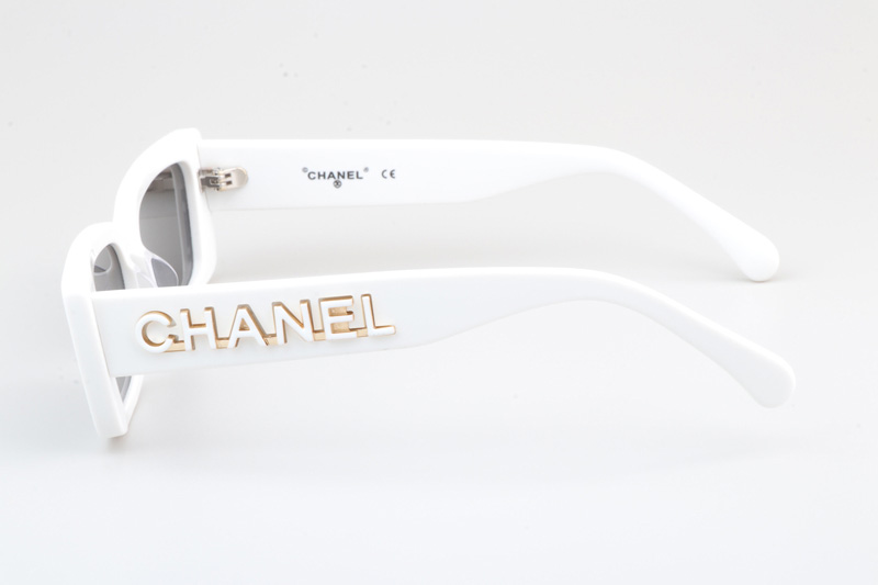 CH71473 Sunglasses White Gray