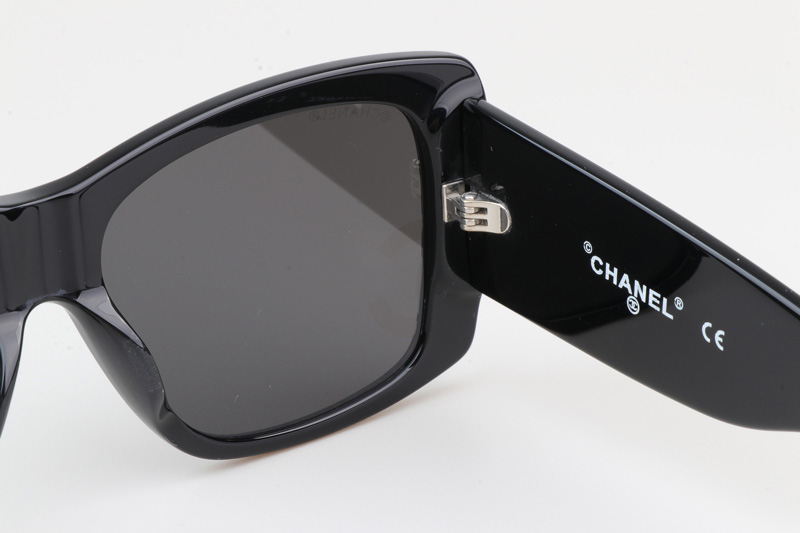 CH71474 Sunglasses Black Gray