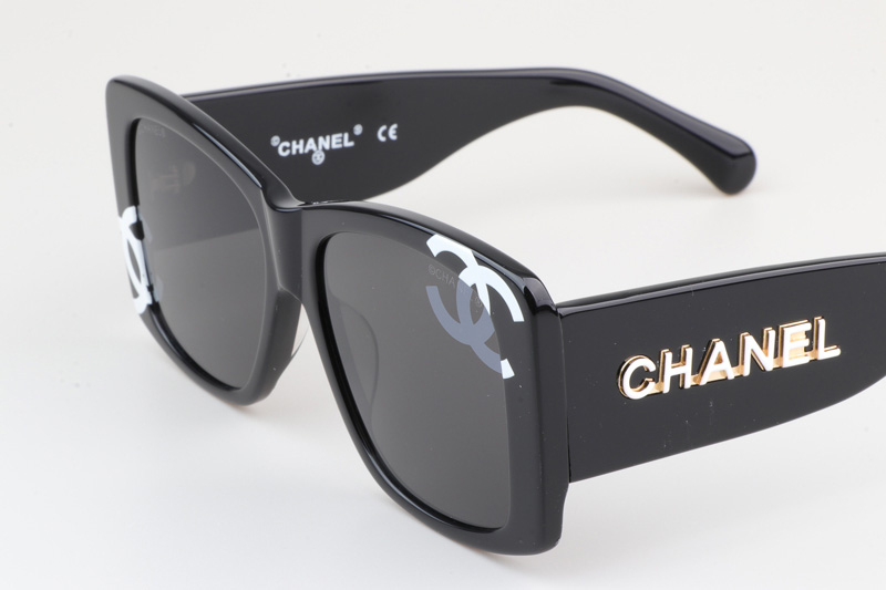 CH71474 Sunglasses Black Gray