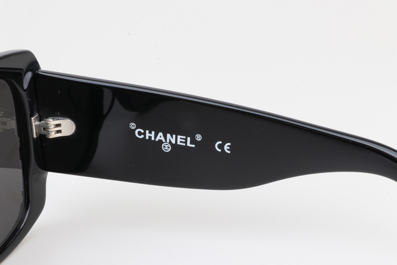 CH71474 Sunglasses Black Gray