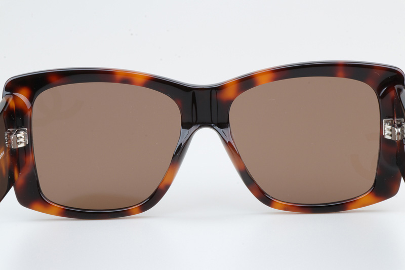 CH71474 Sunglasses Tortoise Brown