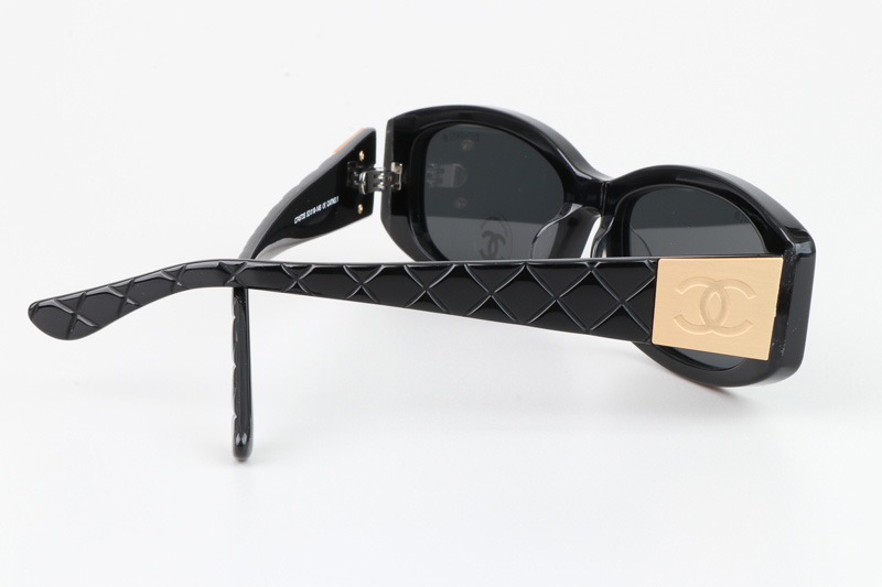 CH74573S Sunglasses Black Gray