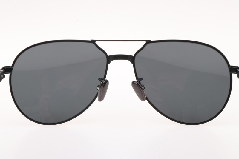 CH8123 Sunglasses Black Gray