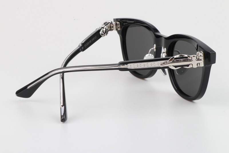 CH8133 Sunglasses Black Silver Gray