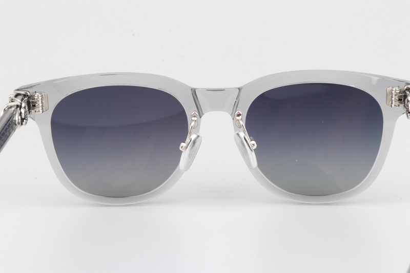 CH8133 Sunglasses Clear Gray Gradient Gray