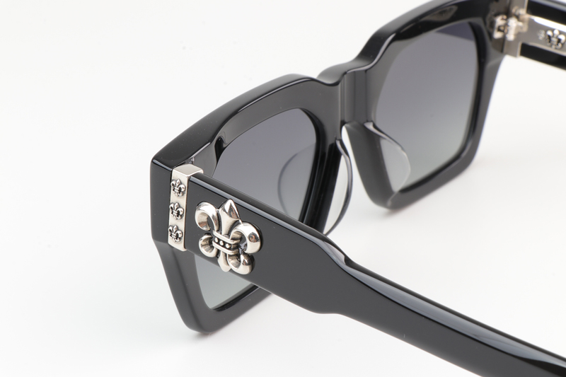 CH8217 Polarized Sunglasses Black Silver Gradient Gray