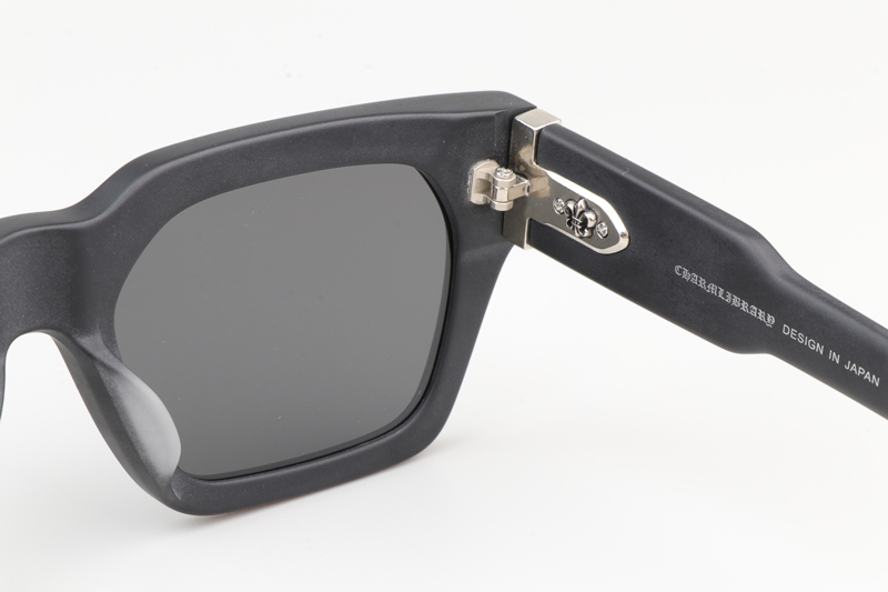 CH8217 Polarized Sunglasses Matte Black Gray