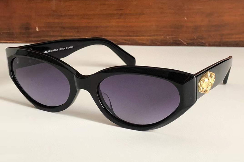 CH8295 Sunglasses Black Gold Gradient Gray