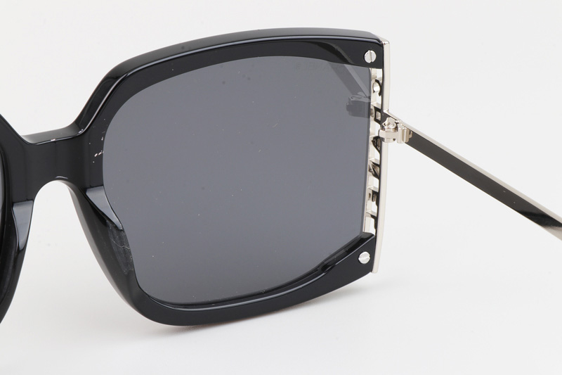 CH9122 Sunglasses Black Silver Gray