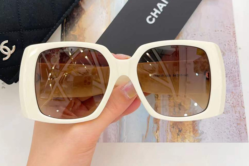 CH9127 Sunglasses White Gradient Brown