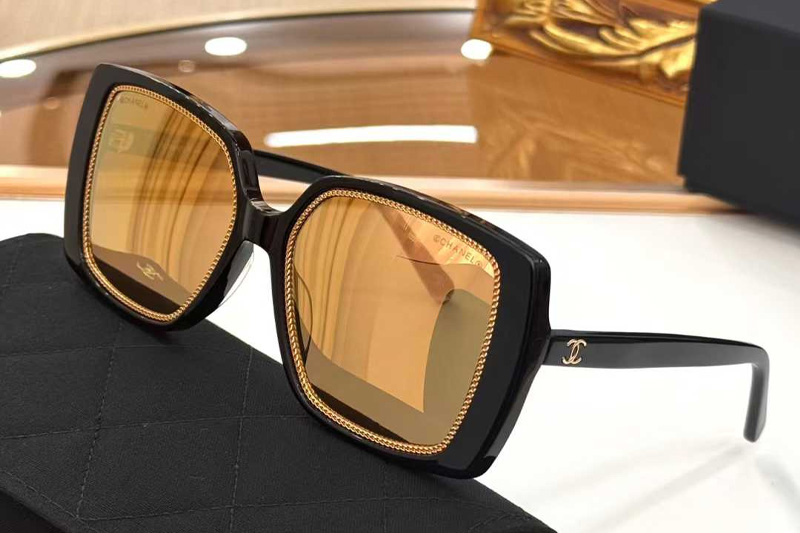 CH9157 Sunglasses Black Gold Flash