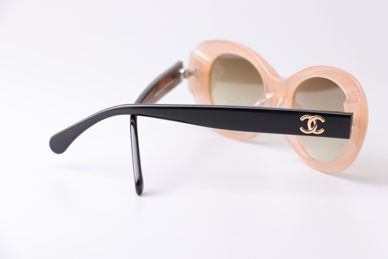 CH9178 Sunglasses Cream Black Gradient Brown