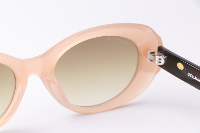 CH9178 Sunglasses Cream Black Gradient Brown