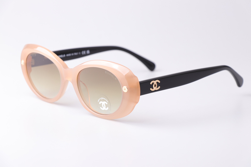 CH9178 Sunglasses Cream Black Gradient Brown