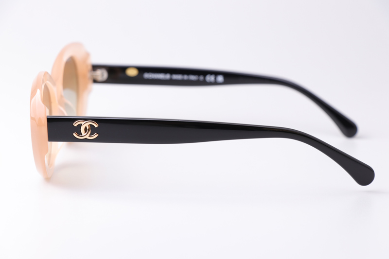 CH9178 Sunglasses Cream Black Gradient Brown