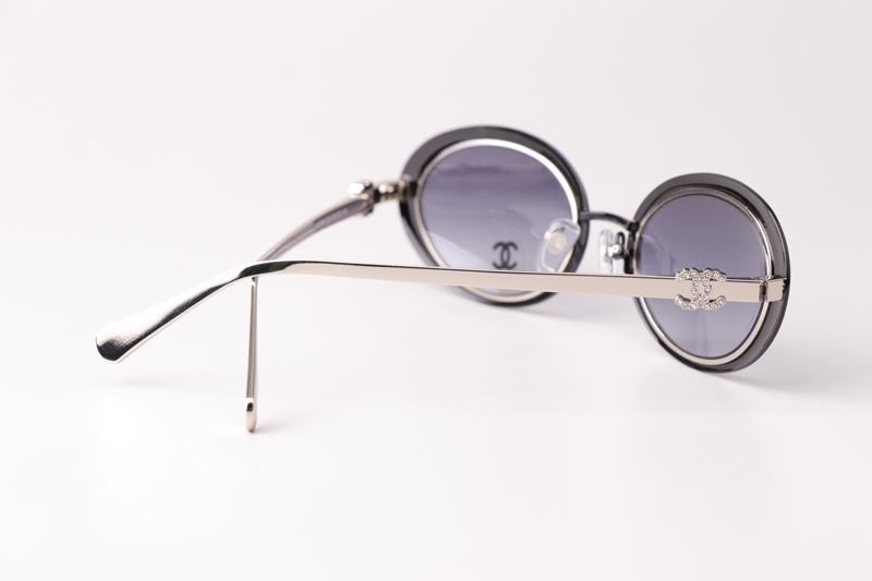 CH9578B Sunglasses Black Silver Gradient Gray