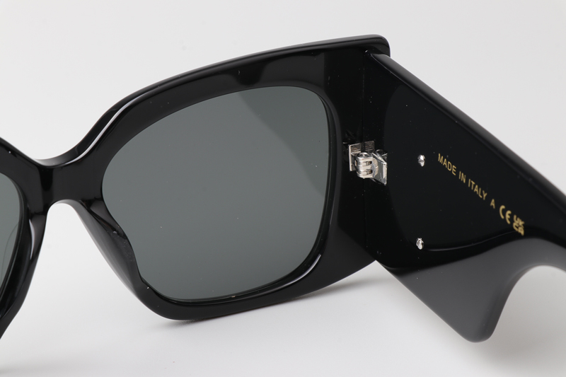 CHA95066 Sunglasses Black Gray