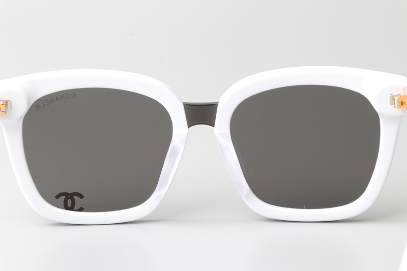 CHA95078 Sunglasses White Gray