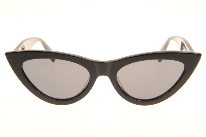 CL40019S Sunglasses In Black Grey