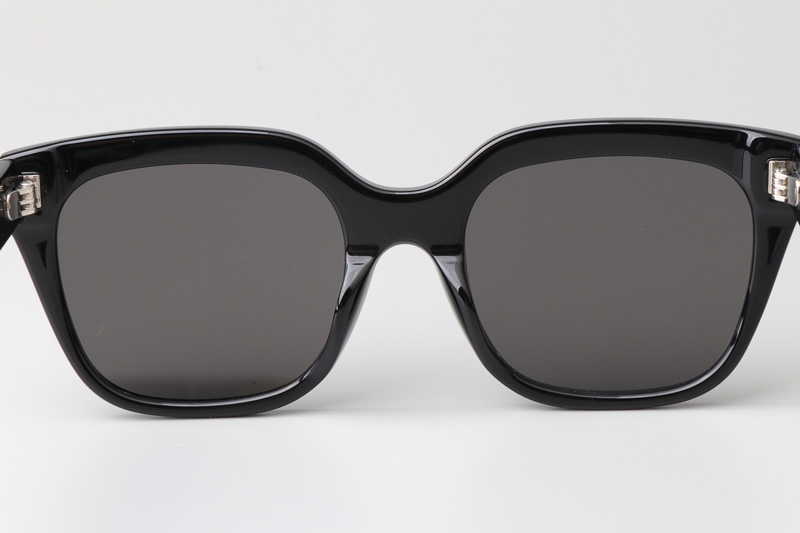 CL40198F Sunglasses Black Gray