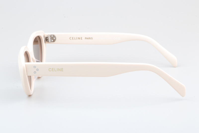 CL40220U Sunglasses Cream Brown