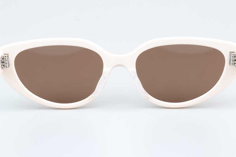 CL40220U Sunglasses Cream Brown