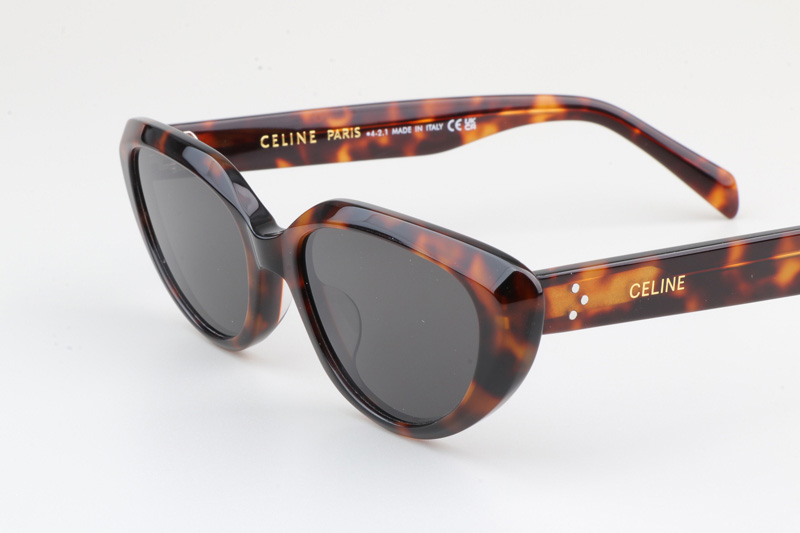 CL40220U Sunglasses Tortoise Gray