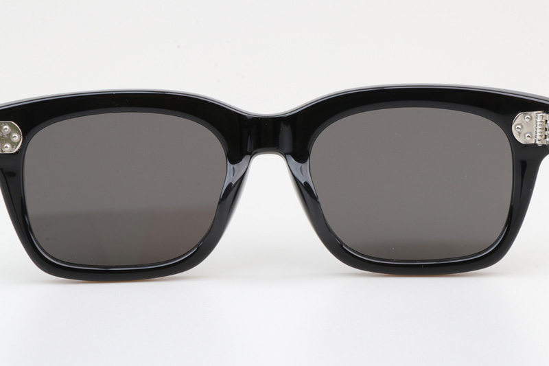 CL40232I Sunglasses Black Gray