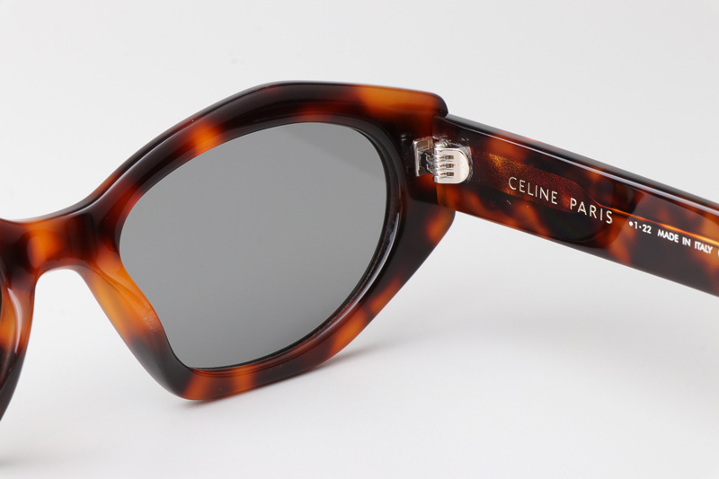 CL40238U Sunglasses Tortoise Silver