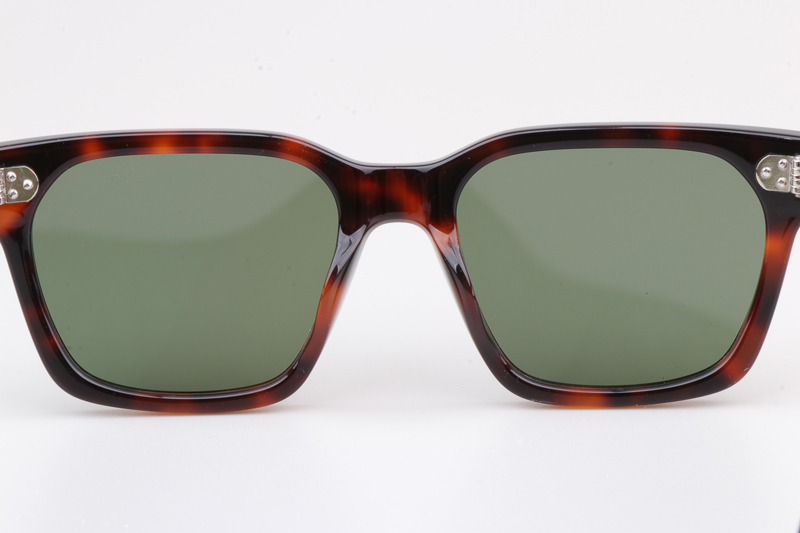 CL40248I Sunglasses Tortoise Green