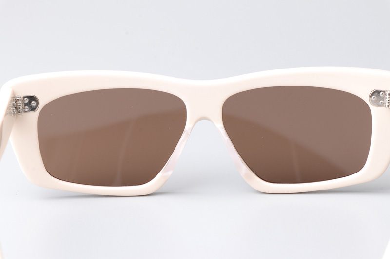 CL40259I Sunglasses Cream Brown