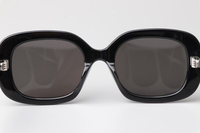 CL40262U Sunglasses Black Gray