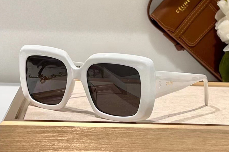 CL40263 Sunglasses In White