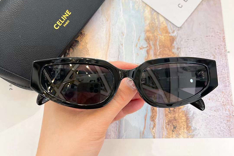 CL40269U Sunglasses Black Gray