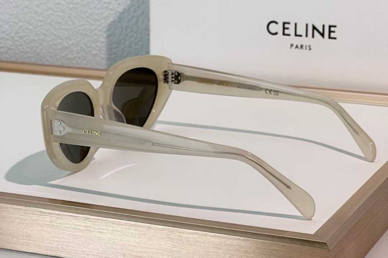 CL40286U Sunglasses Cream Gray