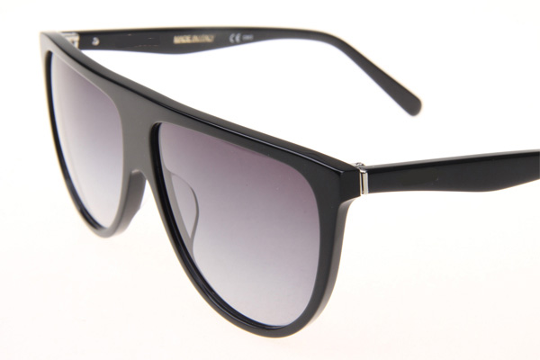 CL41435S Sunglasses In Black