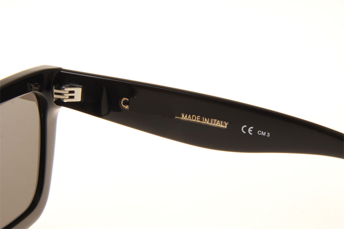 CL41450S Sunglasses In Black