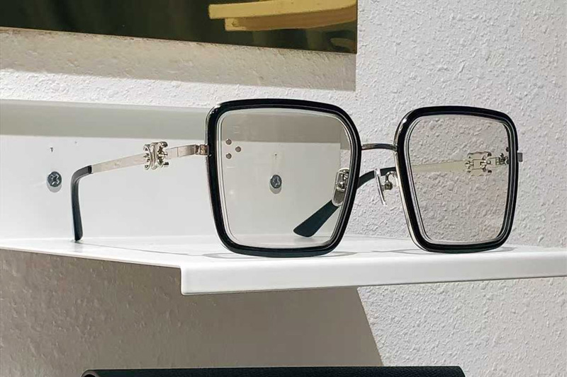 CL4S132 Sunglasses Black Silver Light Gray