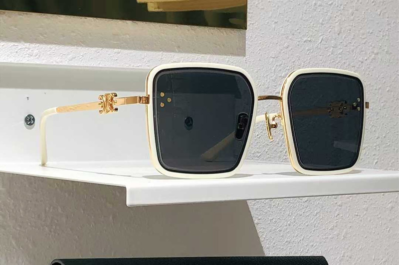 CL4S132 Sunglasses White Gold Gray