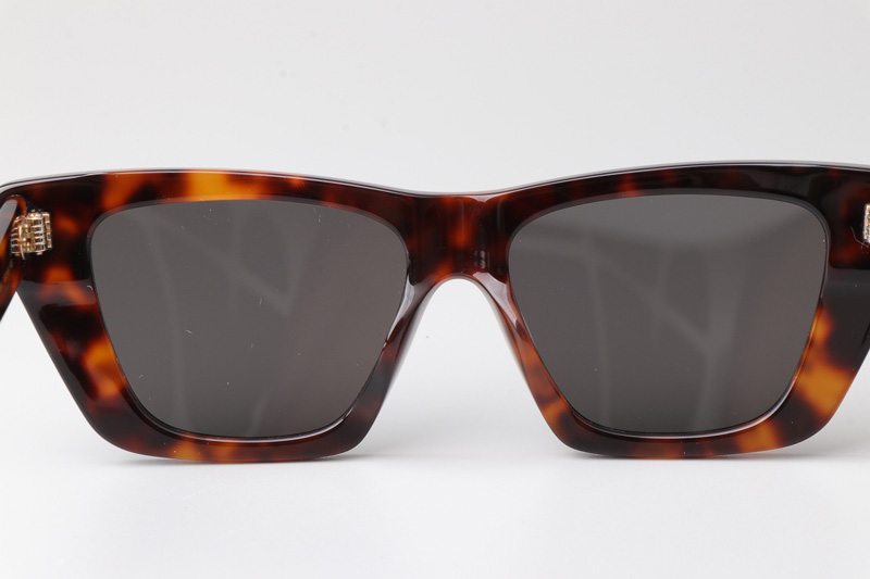 CL4S187 Sunglasses Tortoise Gray