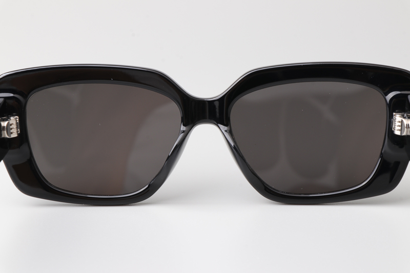 CL4S216 Sunglasses Black Gray